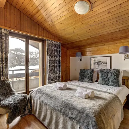 Penthouse Les Telecabines Apartment